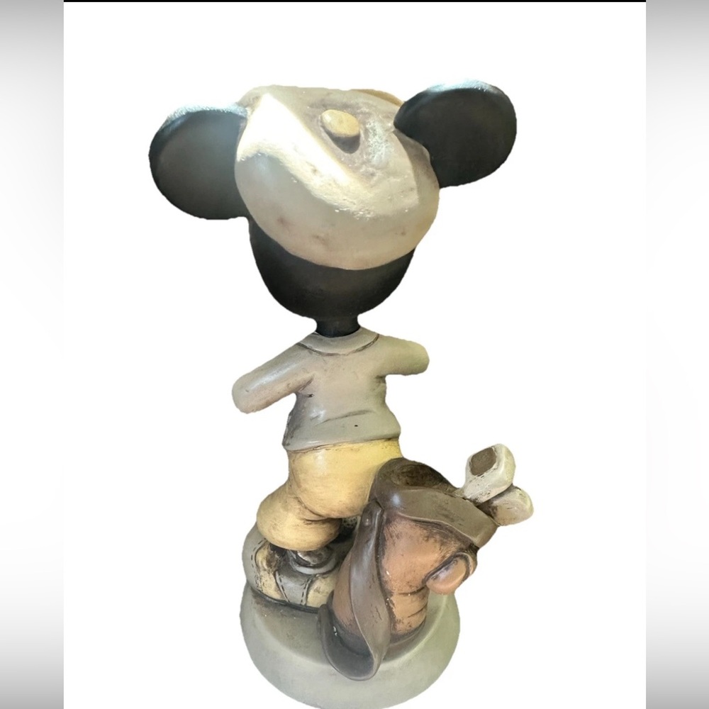 Mickey Mouse Golf Figure Walt Disney World Golf BOBBLE HEAD Golfer 8" - Picture 2 of 3